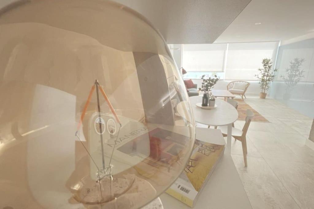 Moderno Y Completo Apartamento Frente Al Mar Malaga Ngoại thất bức ảnh